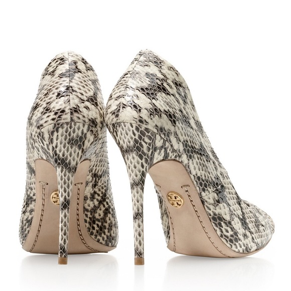 EUC Tory Burch Cecilia Snakeskin Pumps, 9.5M - Picture 4 of 15